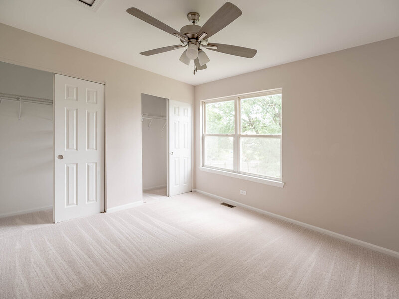 636 Hamilton Lane North Aurora IL 60542