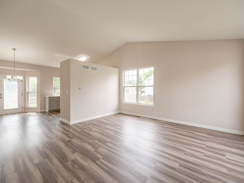 636 Hamilton Lane North Aurora IL 60542