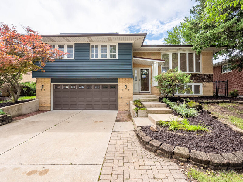 6524 Cedar Road Oak Forest IL 60452