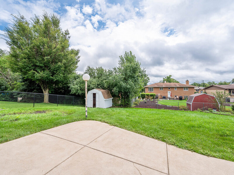 6524 Cedar Road Oak Forest IL 60452