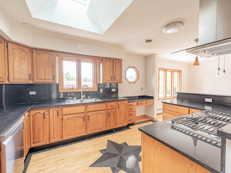 6524 Cedar Road Oak Forest IL 60452
