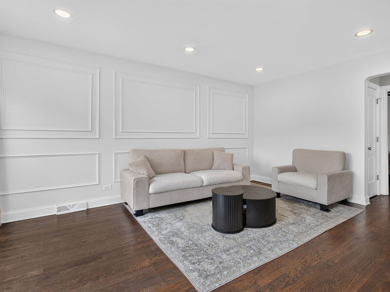 11120 S Albany Avenue Chicago IL 60655