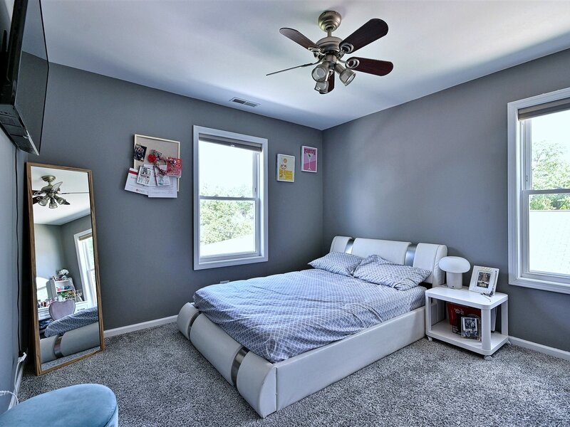 214 N William Street Mount Prospect IL 60056