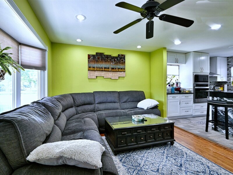 214 N William Street Mount Prospect IL 60056