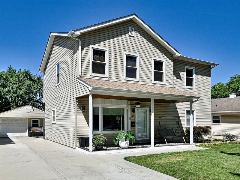 214 N William Street Mount Prospect IL 60056