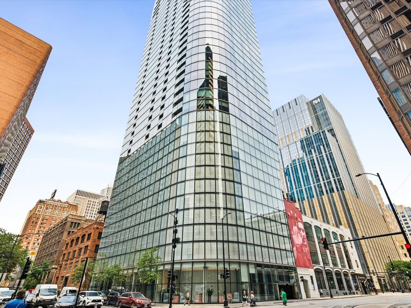 600 N Fairbanks Court Chicago IL 60611