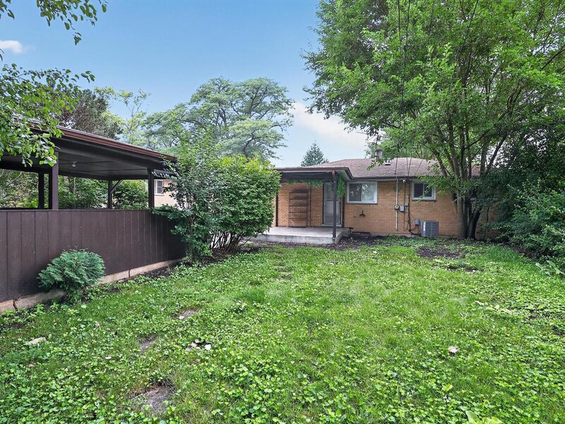 9231 N Lowell Avenue Skokie IL 60076