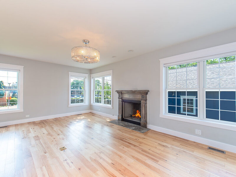 205 W Cook Avenue Libertyville IL 60048