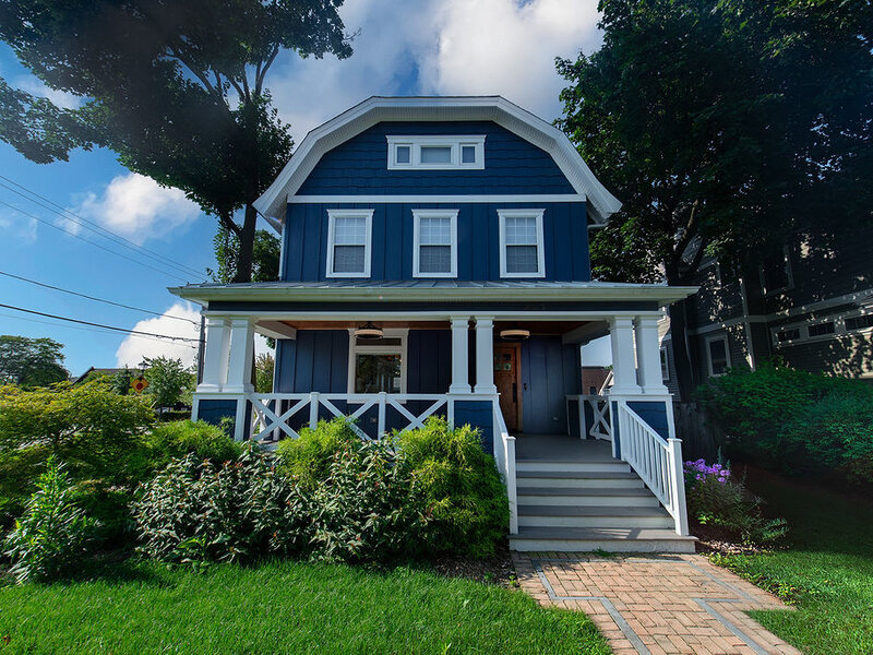 205 W Cook Avenue Libertyville IL 60048