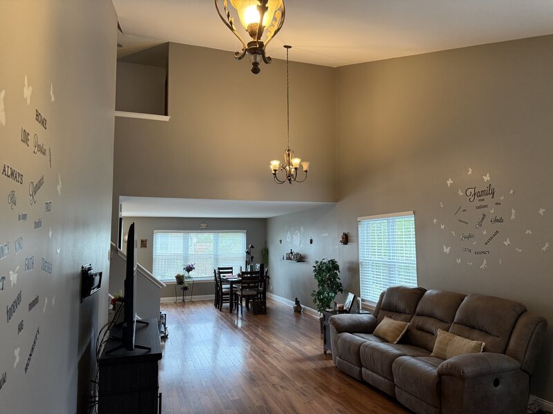 1778 Hickory Park Lane Aurora IL 60504