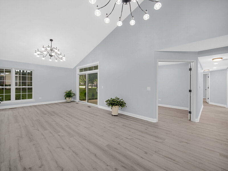 445 Cromwell Circle Bartlett IL 60103
