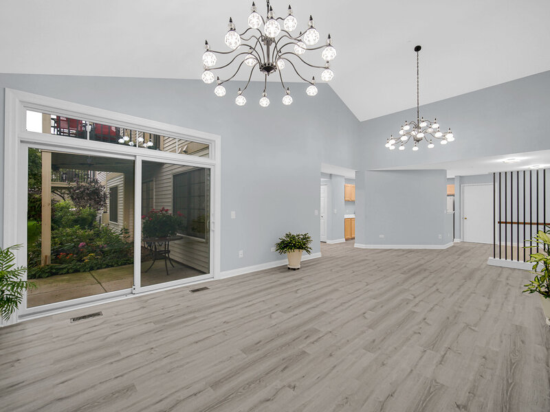445 Cromwell Circle Bartlett IL 60103