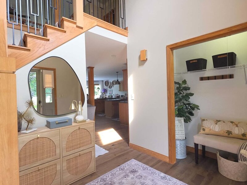 8 Secretariat Court St. Charles IL 60175