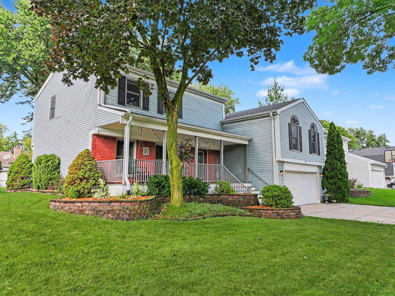 37 Yardley Lane Schaumburg IL 60194