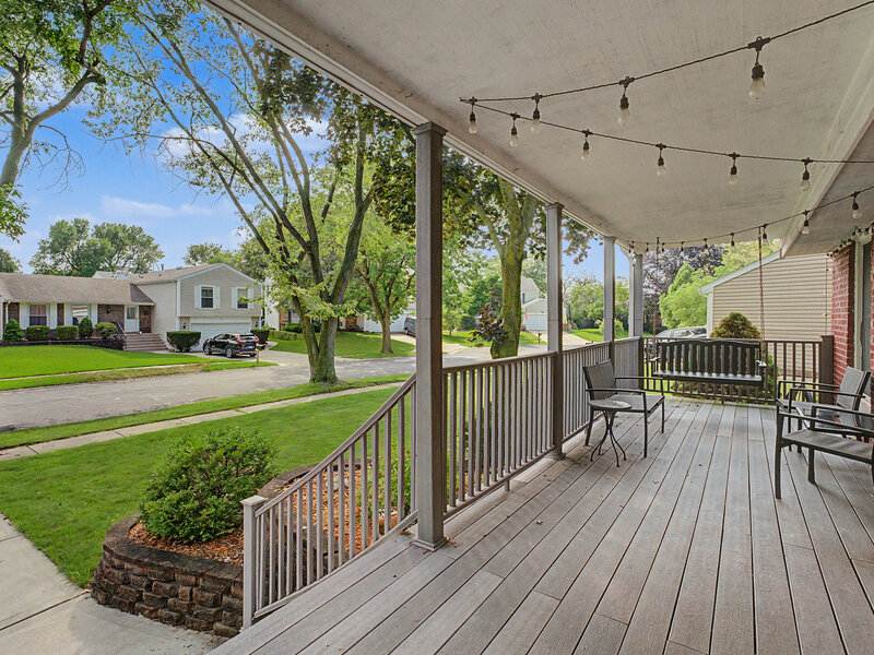 37 Yardley Lane Schaumburg IL 60194