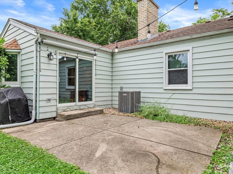 5804 Ridgewood Drive Western Springs IL 60558