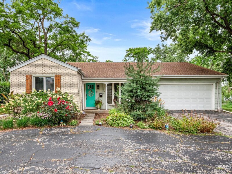 5804 Ridgewood Drive Western Springs IL 60558