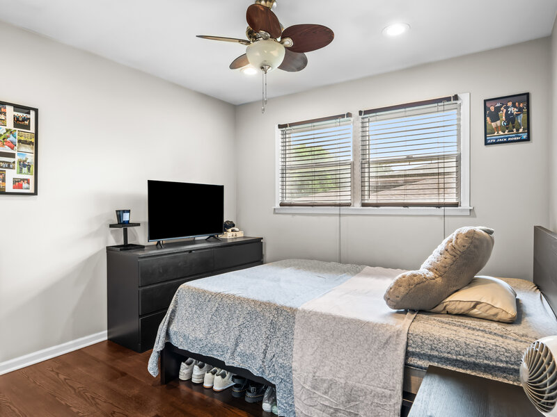 2964 Drover Lane Darien IL 60561