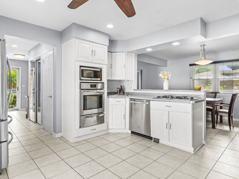 2964 Drover Lane Darien IL 60561