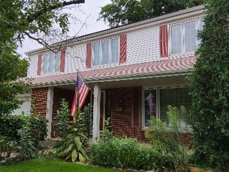 3235 N Volz Drive Arlington Heights IL 60004