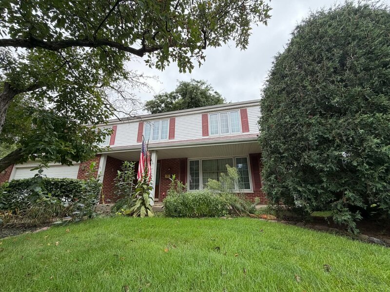 3235 N Volz Drive Arlington Heights IL 60004