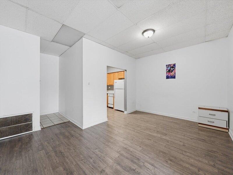 3926 W Columbus Avenue Chicago IL 60652