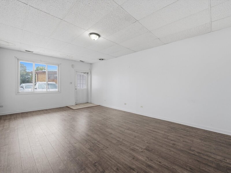 3926 W Columbus Avenue Chicago IL 60652