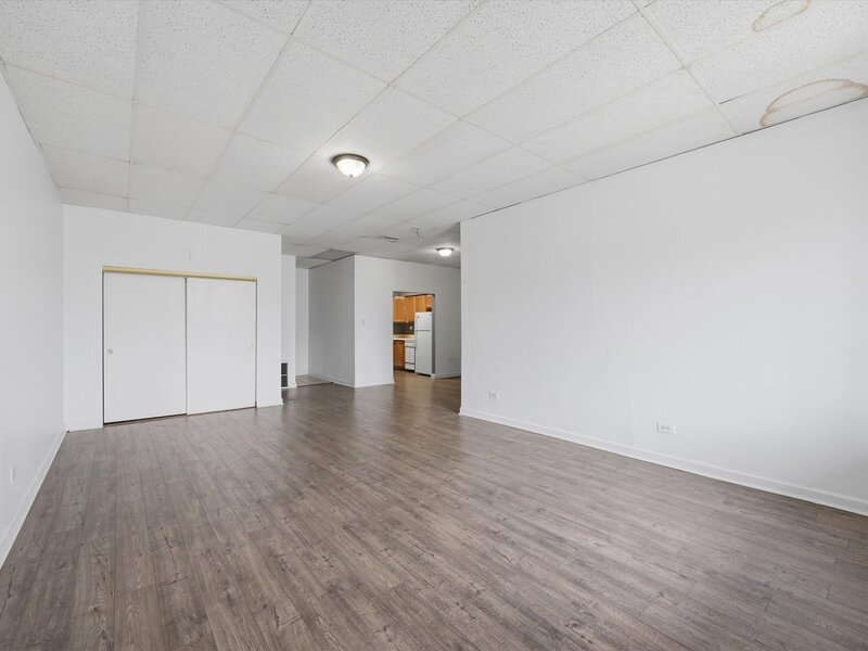 3926 W Columbus Avenue Chicago IL 60652