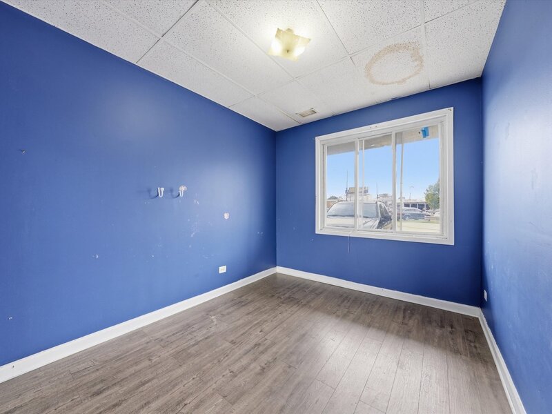 3926 W Columbus Avenue Chicago IL 60652