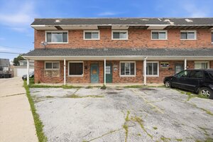 Photo of 3926 W Columbus Avenue Chicago IL 60652 Unit 3926