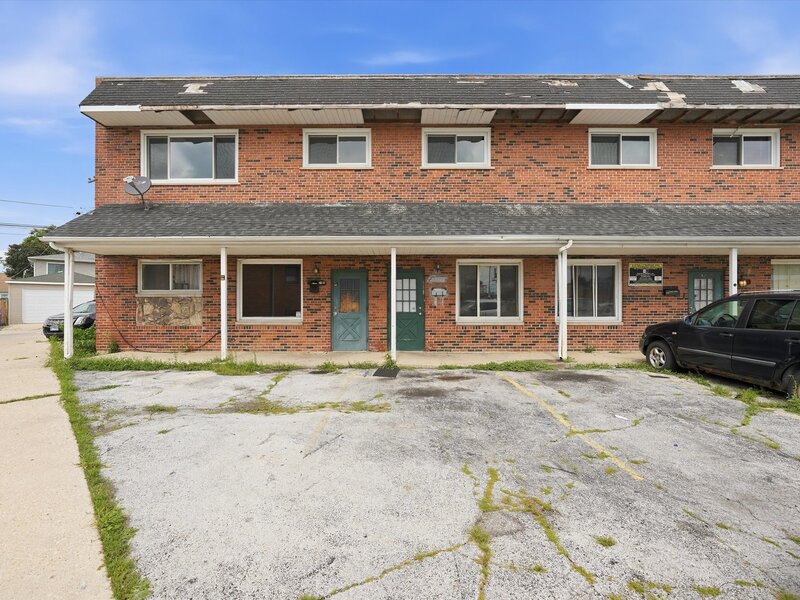 3926 W Columbus Avenue Chicago IL 60652