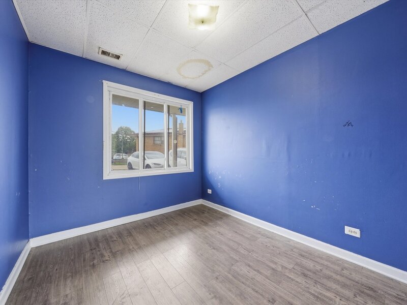 3926 W Columbus Avenue Chicago IL 60652