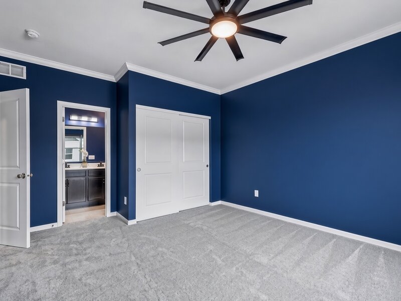 504 Comstock Road South Elgin IL 60177