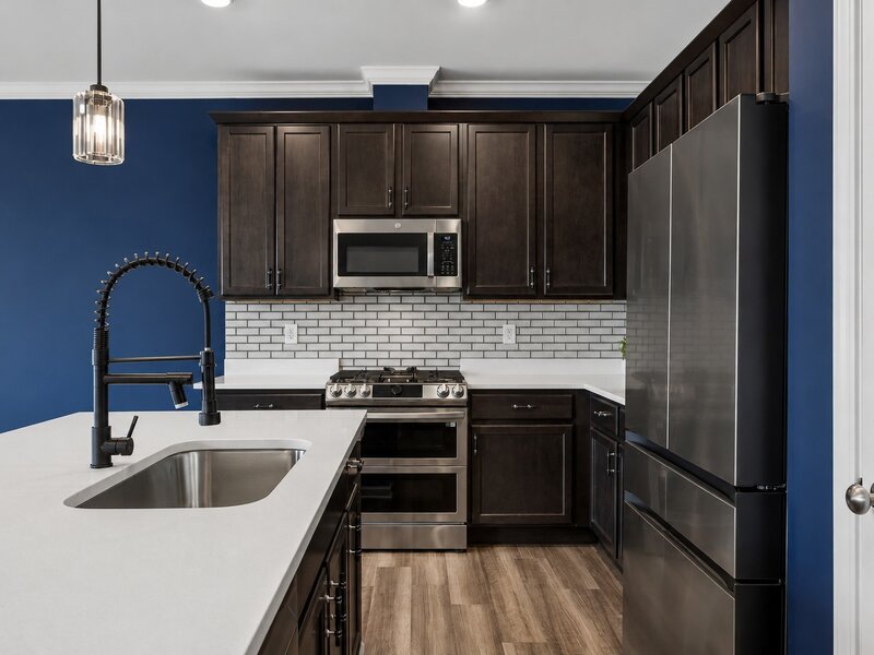 504 Comstock Road South Elgin IL 60177