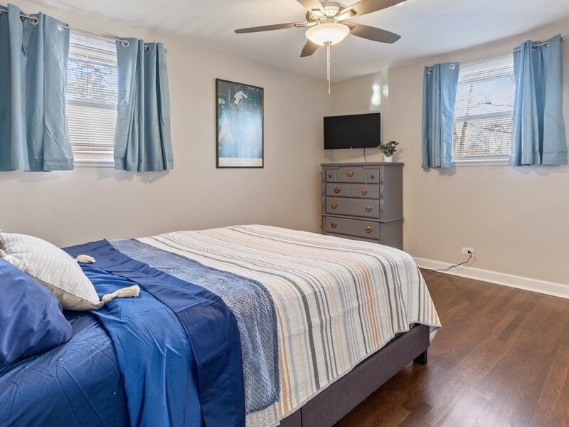 4323 Mann Street Oak Forest IL 60452
