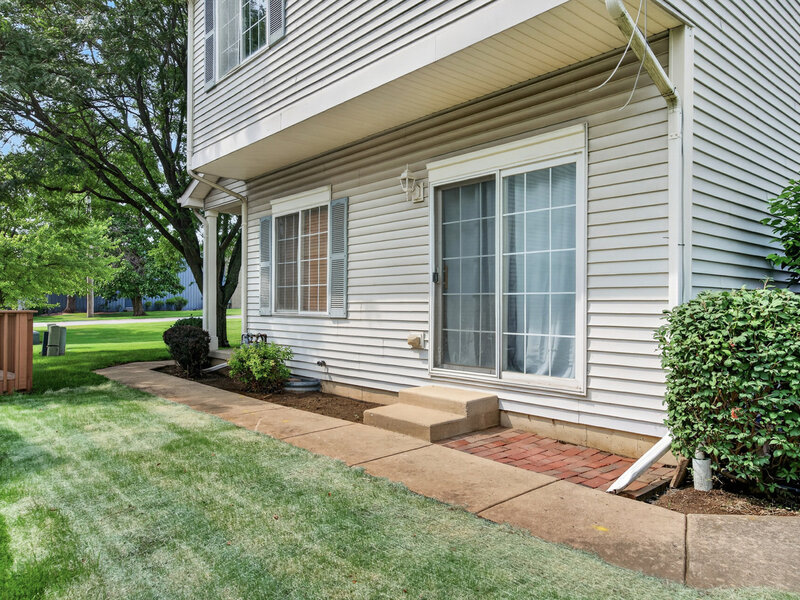 446 Borden Street Woodstock IL 60098