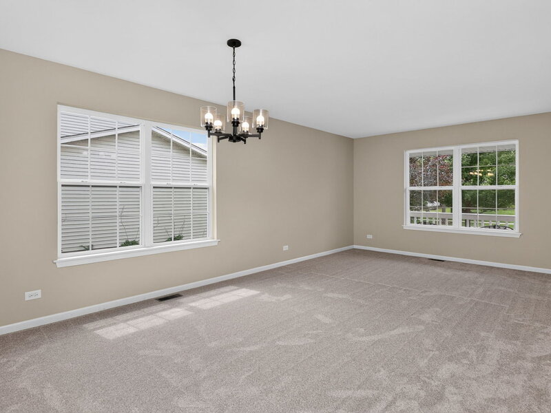 2212 James Leigh Drive Aurora IL 60503