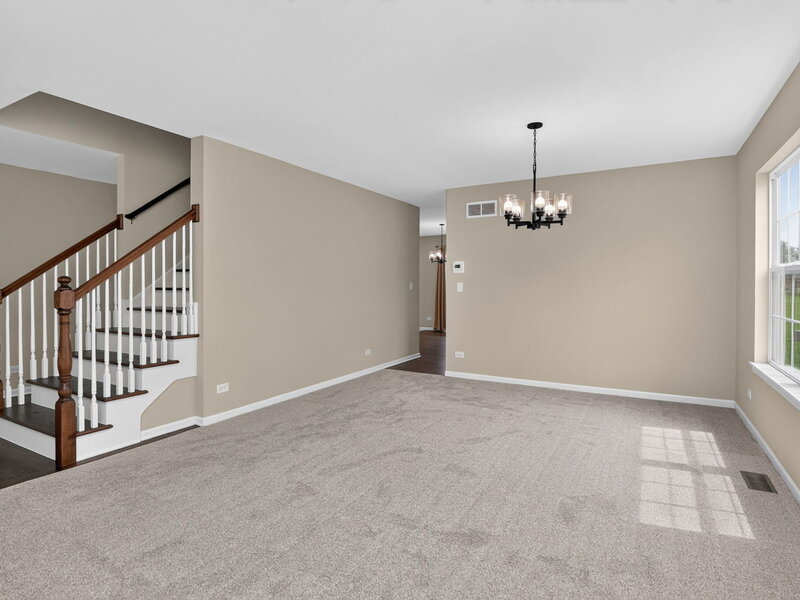 2212 James Leigh Drive Aurora IL 60503
