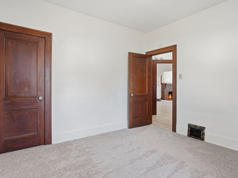 1318 44th Street Rock Island IL 61201