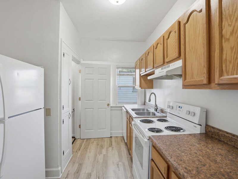 1318 44th Street Rock Island IL 61201