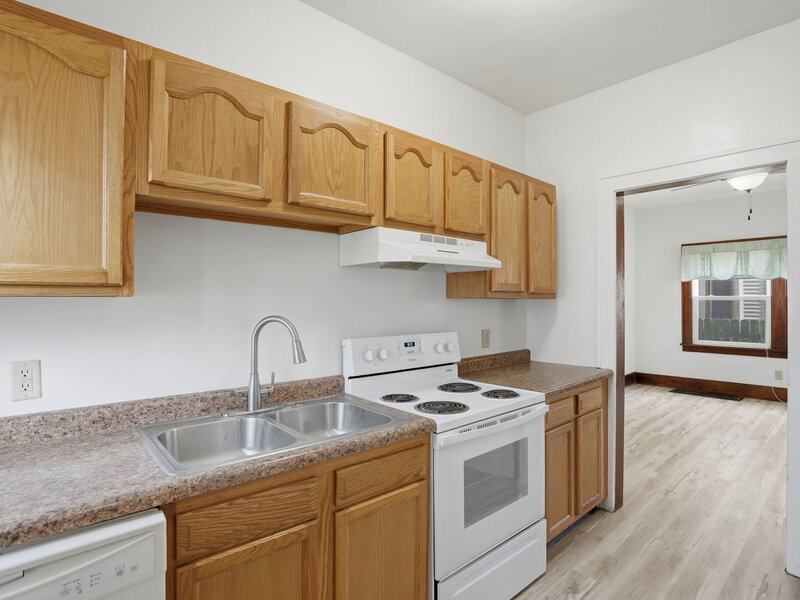 1318 44th Street Rock Island IL 61201