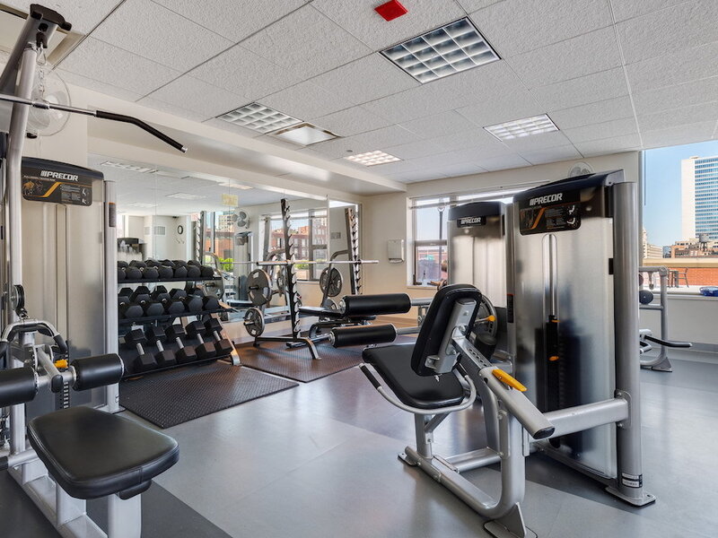 501 N Clinton Street Chicago IL 60654