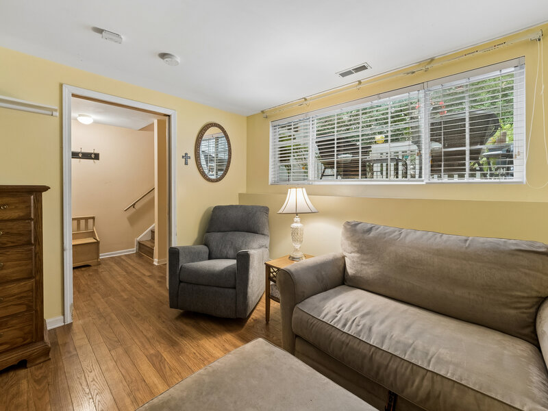 257 W Whispering Oaks Lane Round Lake IL 60073