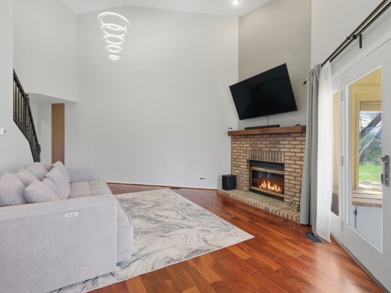 1729 Pebble Beach Court Hoffman Estates IL 60169