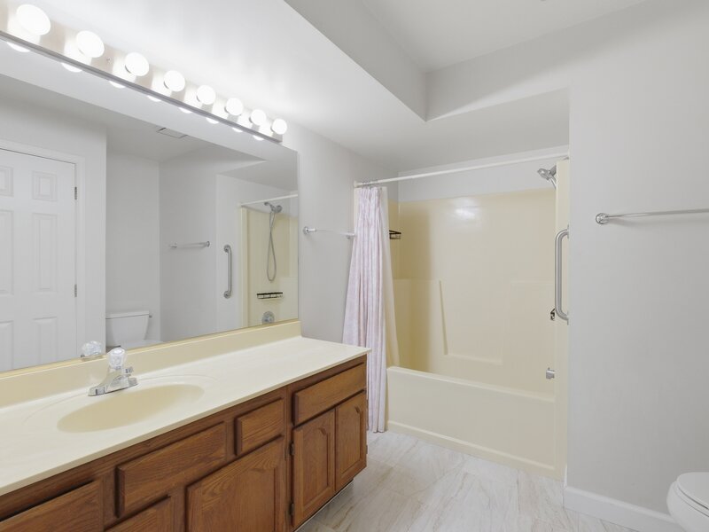 1729 Pebble Beach Court Hoffman Estates IL 60169