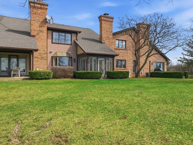 1729 Pebble Beach Court Hoffman Estates IL 60169