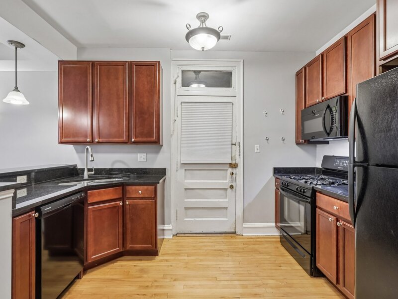 221 N Oak Park Avenue Oak Park IL 60302