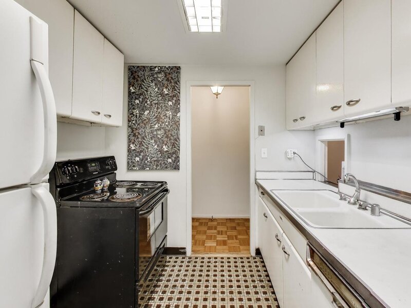 5050 S East End Avenue Chicago IL 60615