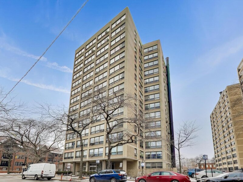 5050 S East End Avenue Chicago IL 60615