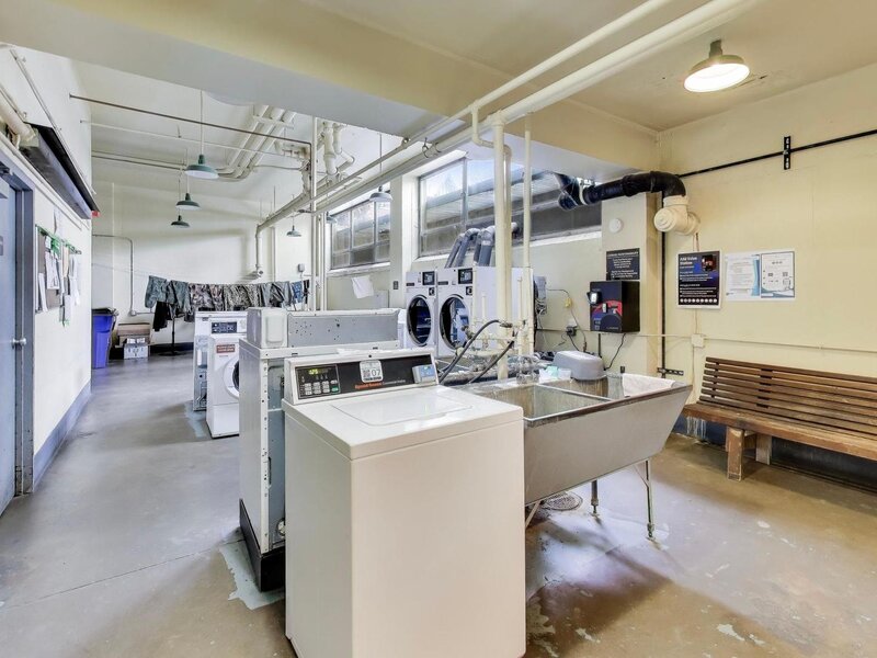 5050 S East End Avenue Chicago IL 60615